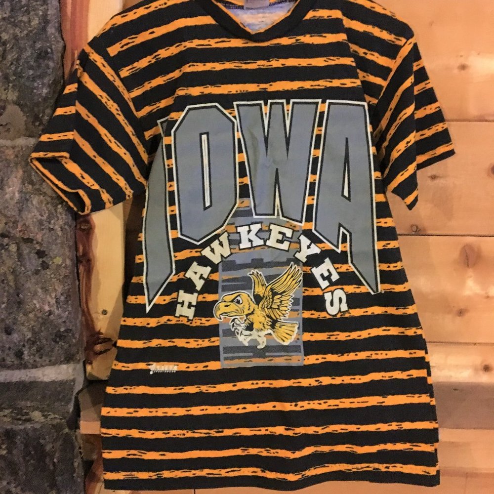 Artex sportswear Iowa Hawkeyes shirt football NCAA mens small S vubtage retro